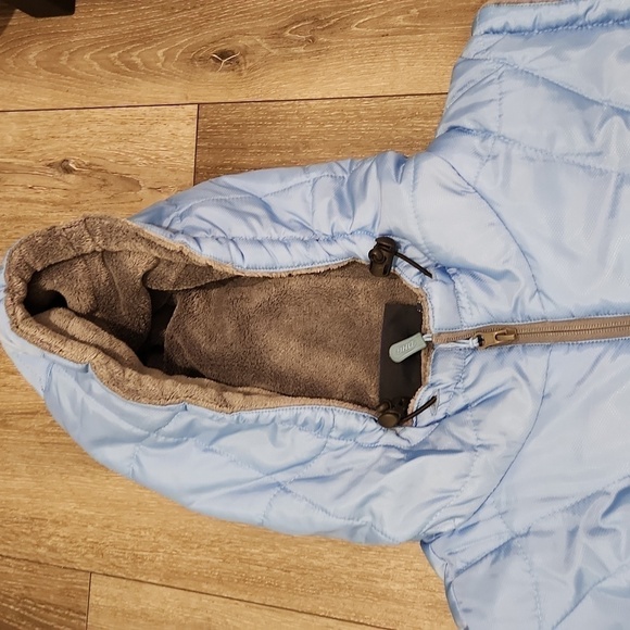 Dutch Harbor Gear Vest - Picture 3 of 7